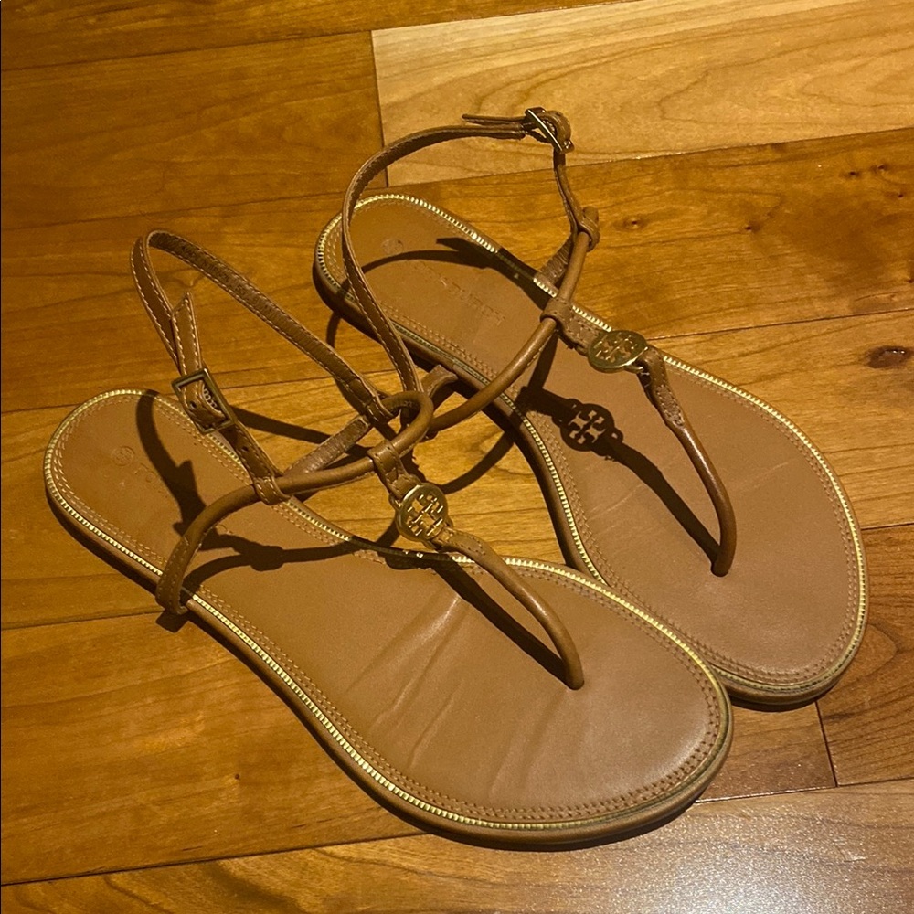 Tory Burch Brown Leather Logo T-Strap Sandals - Picture 2 of 5